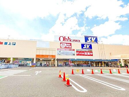 スーパーバリュー戸田店 徒歩5分。 400m