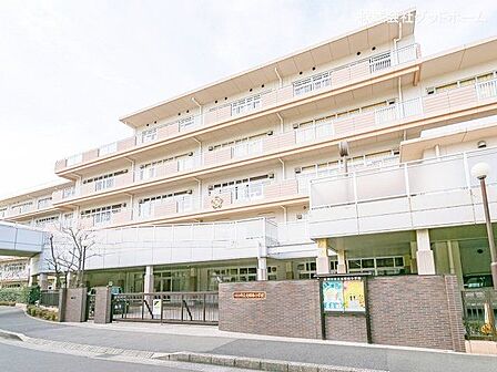 川口市立元郷南小学校 徒歩2分。 120m