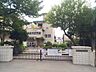 周辺：蕨市立中央東小学校 徒歩11分。 850m