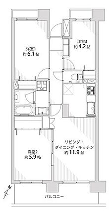 広々リビングと...
