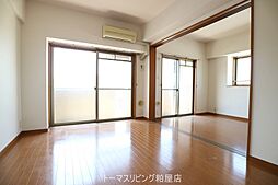居間