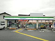 ファミリーマート米子港前店まで511ｍ