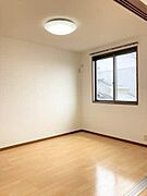 南面2部屋で日当たりのよいお部屋です。