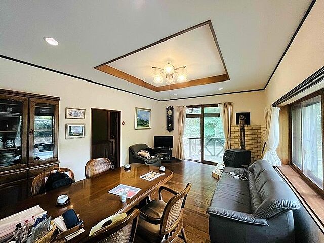 室内 西伯郡大山町倉谷