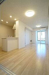 メゾン初富 101 1階1LDKのリビング/ダイニング