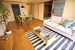 テレパレス船橋三咲Ａ棟 0204 2階3LDKのリビング/ダイニング