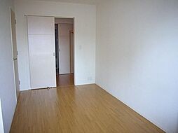 イルジェールヴィラ 703 7階1LDKのリビング/ダイニング