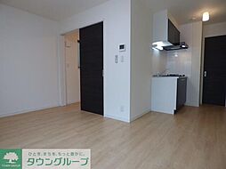 エクシト柏 102 1階1LDKのリビング/ダイニング