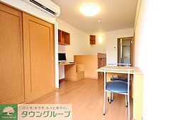 レオパレス幕張本郷 1階1Kのリビング/ダイニング