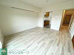 市川東レジデンス 215 2階3LDKのリビング/ダイニング