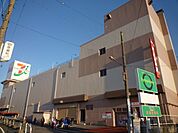 ザ・プライス 徒歩26分。ショッピングセンター 2010m