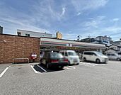 セブンイレブン川口並木元町店 徒歩7分。 510m