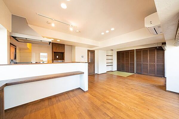 リビング/ダイニング