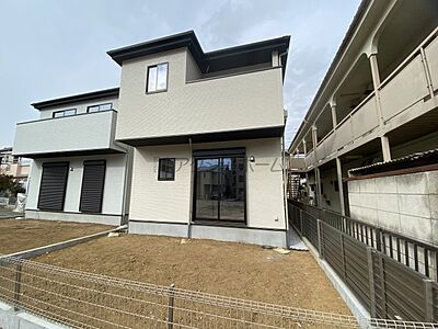 外観：建物完成しました！この機会にぜひ一度ご覧くださいませ！