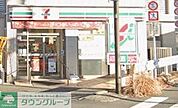 セブンイレブン横浜長津田駅前店 徒歩9分。 710m
