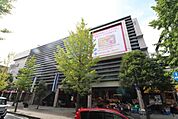 青葉台東急スクエアSouth－1本館 徒歩5分。ショッピングセンター 370m