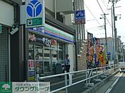 ★スリーエフ港北高田駅前店★ 1800m