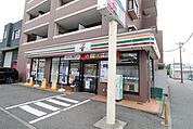 セブン-イレブン 北新横浜駅前店 500m