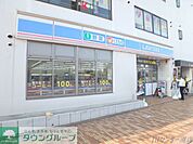 ローソン都筑ふれあいの丘駅前店 徒歩13分。 990m
