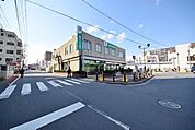 埼玉りそな銀行新狭山支店 269m