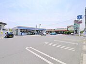 ローソン川越笠幡上野前店 769m