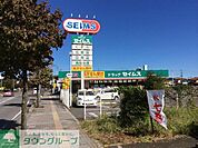 ドラッグセイムス上福岡西店 徒歩9分。 700m