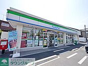 ファミリーマート所沢旭町店 徒歩6分。コンビニ 430m