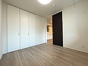 洋室5.7帖