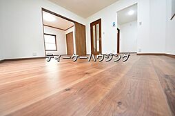 松伏町大川戸　中古戸建 4LDKのリビング/ダイニング