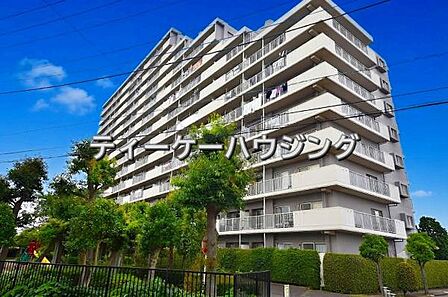 堂々とした佇まいが、住む者に満足感と安心感を与えてくれます。