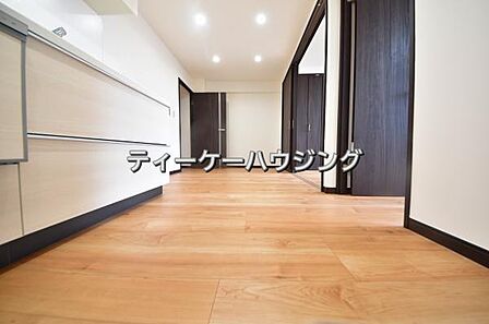 お家の中心となる大きな空間がご家族のコミュニケーションスペースになる筈です。