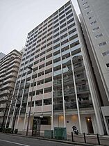 LaDouceur中之島  ｜ 大阪府大阪市西区土佐堀3丁目3-2（賃貸マンション2LDK・12階・79.20㎡） その1