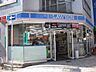 周辺：【コンビニエンスストア】ローソン日本橋四丁目店まで221ｍ