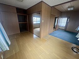 居間