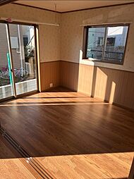 居間