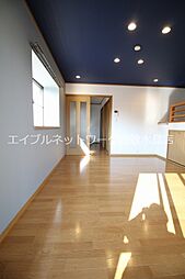 居間