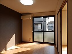 居間