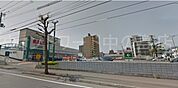 ラルズマート美園店 794m