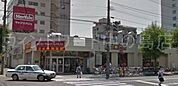 マックスバリュ菊水店 161m