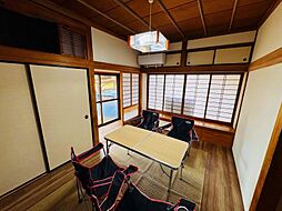 居間