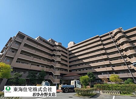 ＼新規リノベーション物件／お買い物施設充実な3LDK！