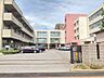 周辺：千葉市立幸町第二中学校 徒歩9分。 680m
