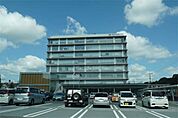 飯塚市役所 3077m