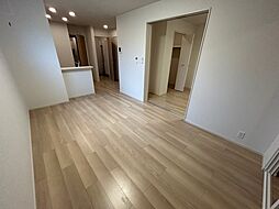 JR篠栗線 飯塚駅 4.4kmの賃貸アパート 1階1LDKのリビング/ダイニング