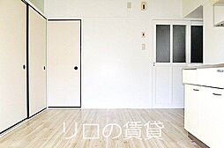 居間