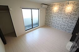 阪急千里線 吹田駅 徒歩15分の賃貸アパート 3階1Kのリビング/ダイニング