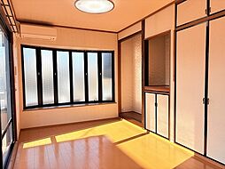 居間