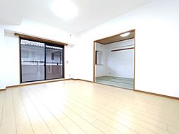 居間