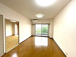 居間