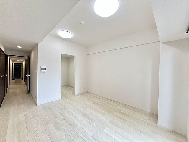 リビング/ダイニング ヴェルビュせんげん台ステーションプラザ 2階/-